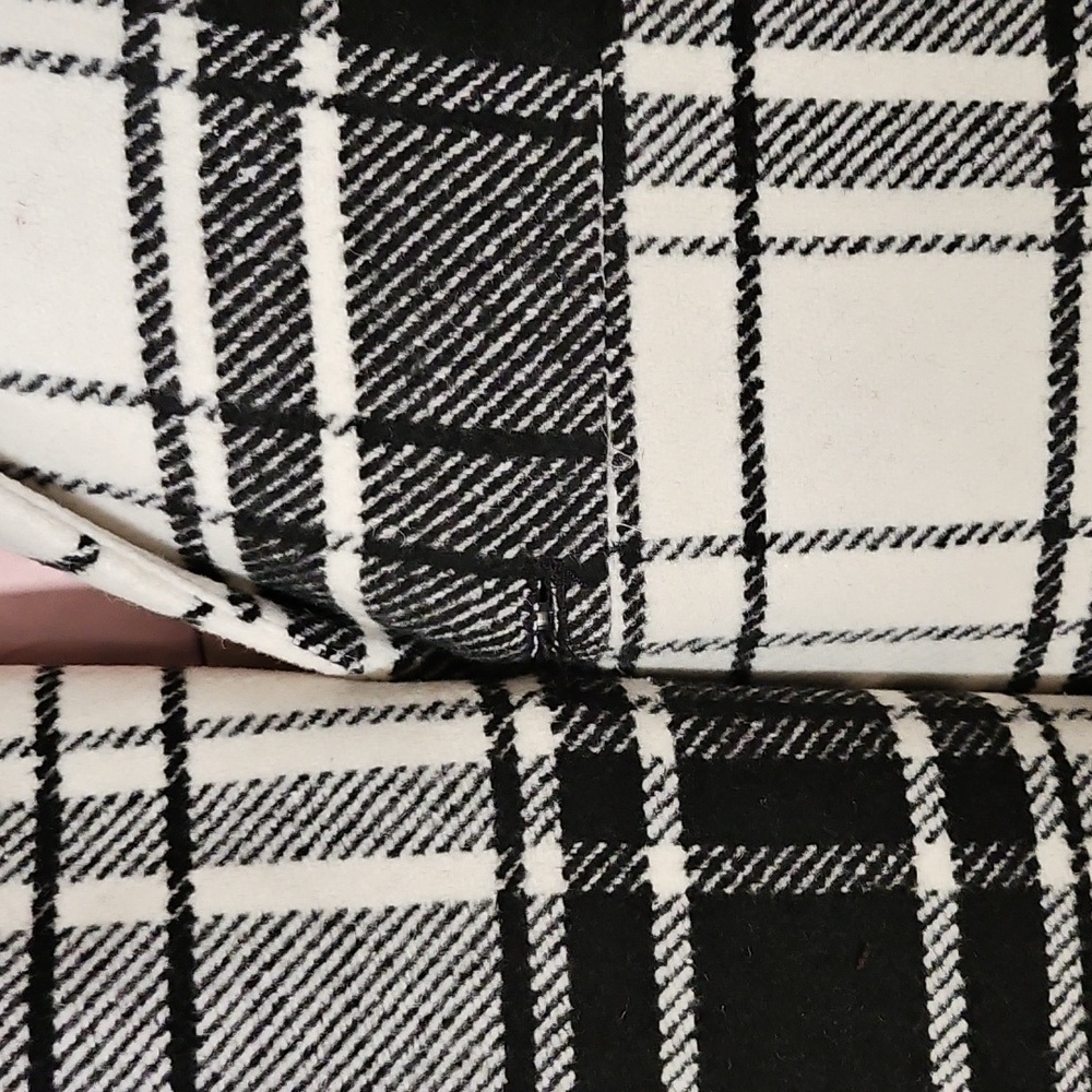 Black and White Plaid Women's Coat - Picture 8 of 8